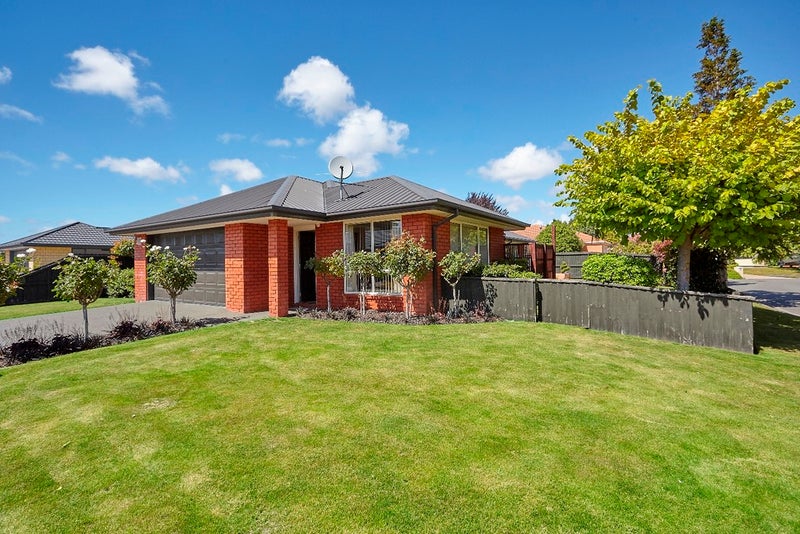 23 Riegler Place, Belfast, Christchurch - Carousel 2