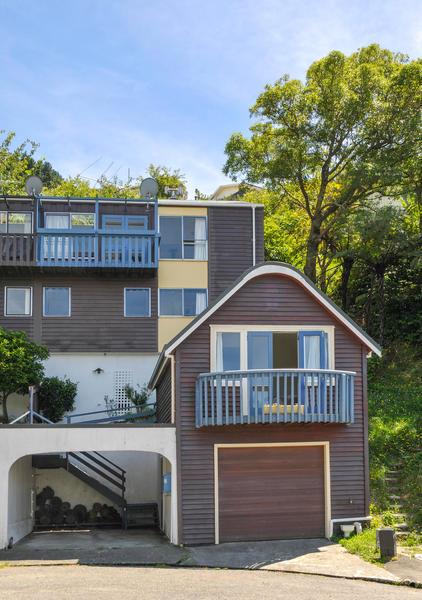 8 Sandhurst Way, Crofton Downs, Wellington - Carousel 1