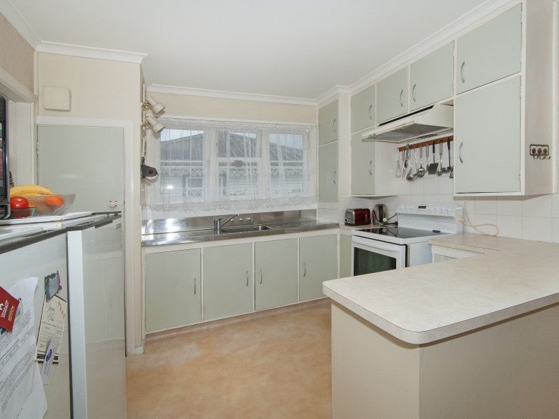 46 Bledisloe Crescent, Wainuiomata, Lower Hutt - Carousel 2