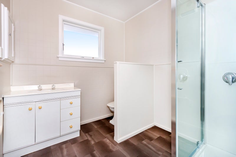 2/120A Wainoni Road, Avondale, Christchurch - Carousel 12