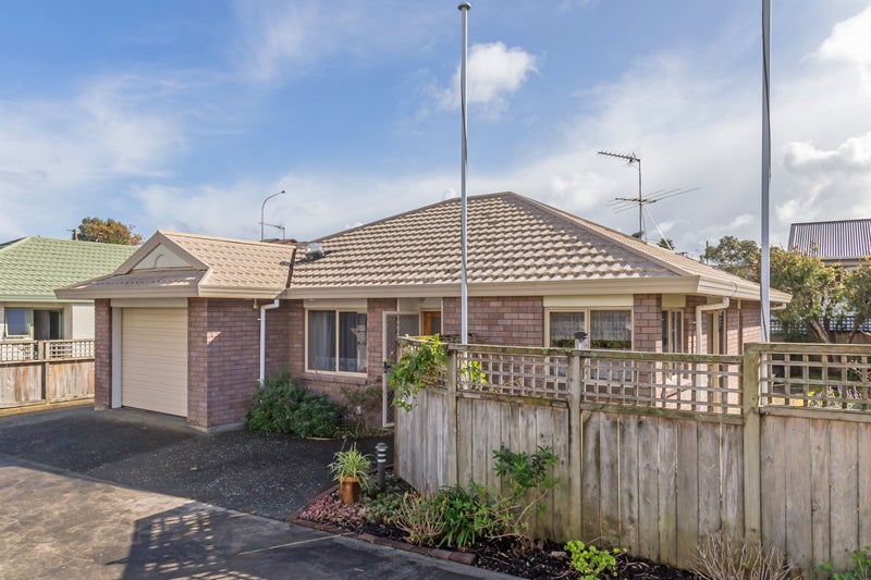 2/919 Whangaparaoa Road, Manly, Whangaparaoa - Carousel 2