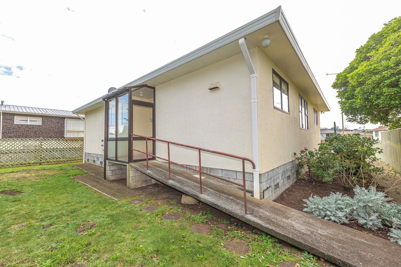 33 Hereford Street, Springvale, Whanganui - Carousel 19