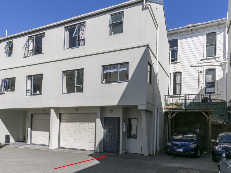 4/142 Ghuznee Street, Te Aro, Wellington - Carousel 2