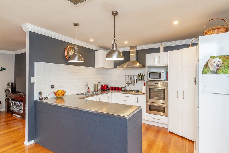 7 Richmond Street, Wallaceville, Upper Hutt - Carousel 1