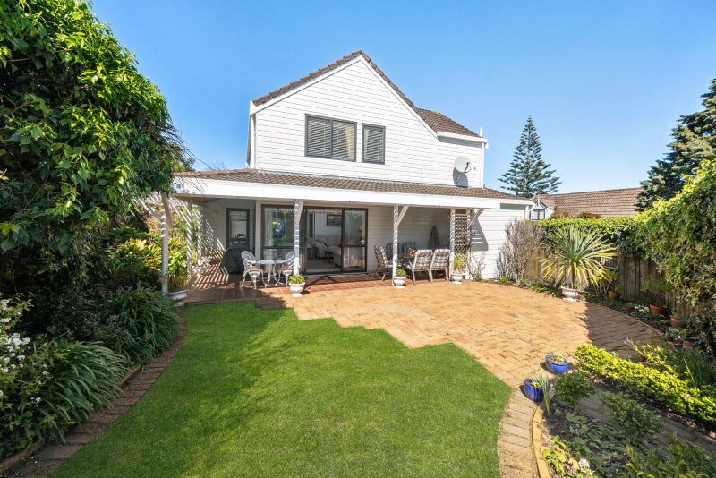 24 Mariposa Avenue, Lynfield, Auckland - Carousel 2