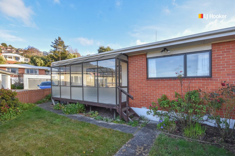 61F Playfair Street, Caversham, Dunedin - Carousel 2
