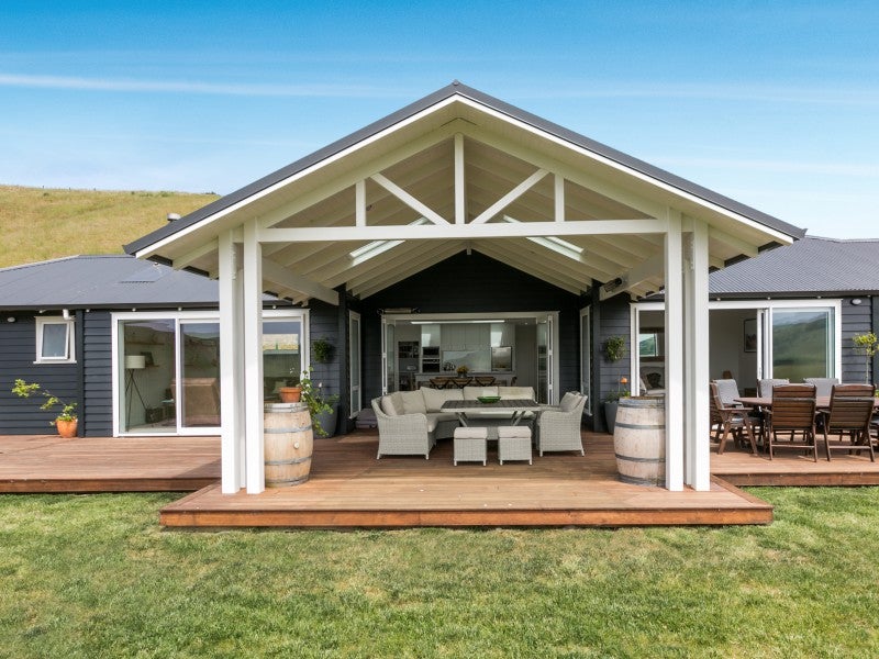 63 Timoti Road, Havelock North - Carousel 1