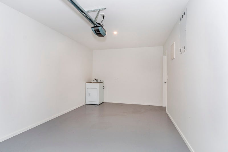 1/92 Barbour Street, Waltham, Christchurch - Carousel 12