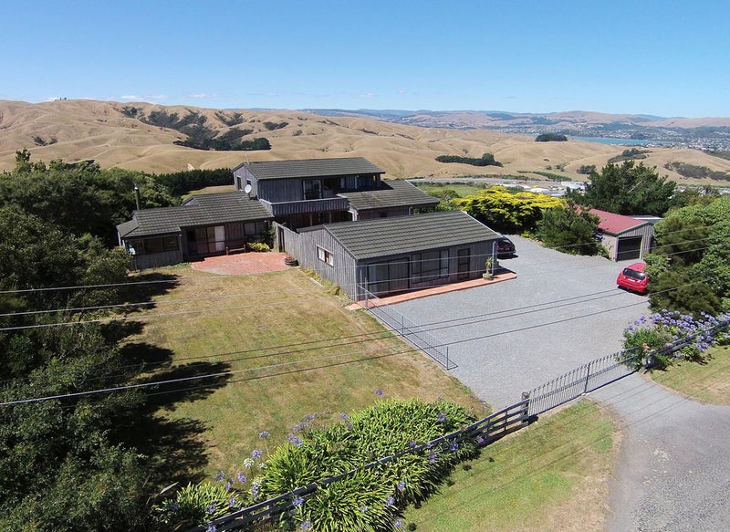 58 The Track, Plimmerton, Porirua - Carousel 2