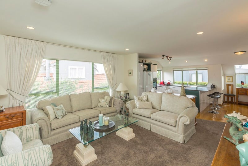 25A Rautara Street, Orakei, Auckland - Carousel 2
