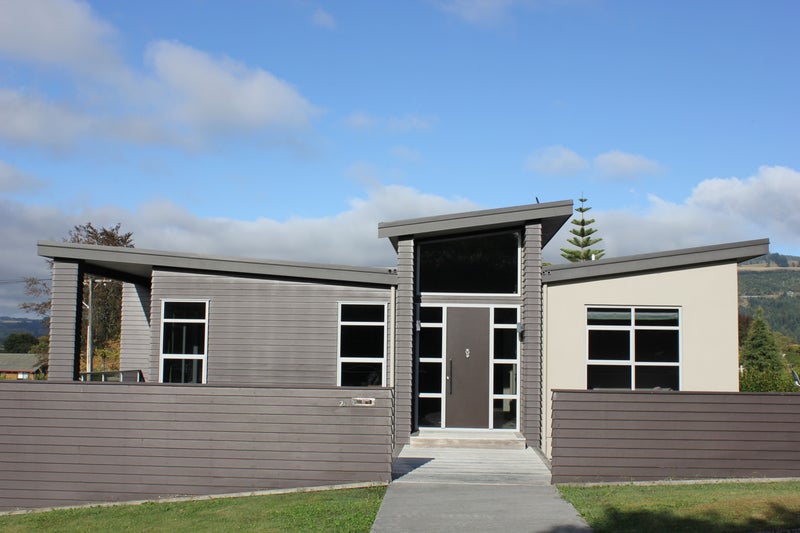 2A Pah Road, Kawaha Point, Rotorua - Carousel 2