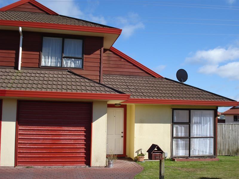 14A Fernwood Court, Woodridge, Wellington - Carousel 1