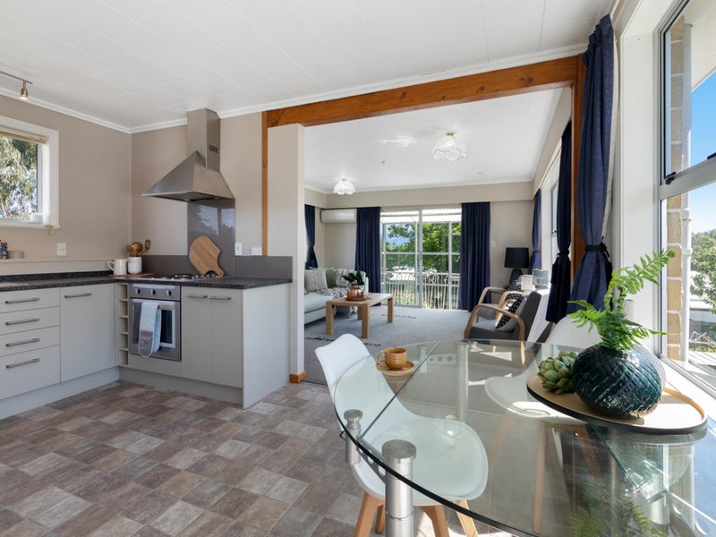 38D McLauchlan Street, Springlands, Blenheim - Carousel 2