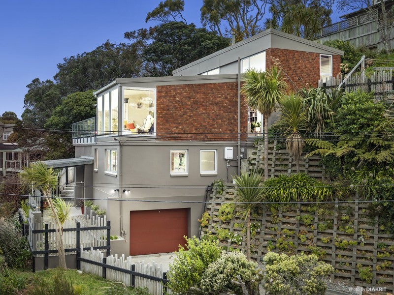 199 Barnard Street, Wadestown, Wellington - Carousel 1