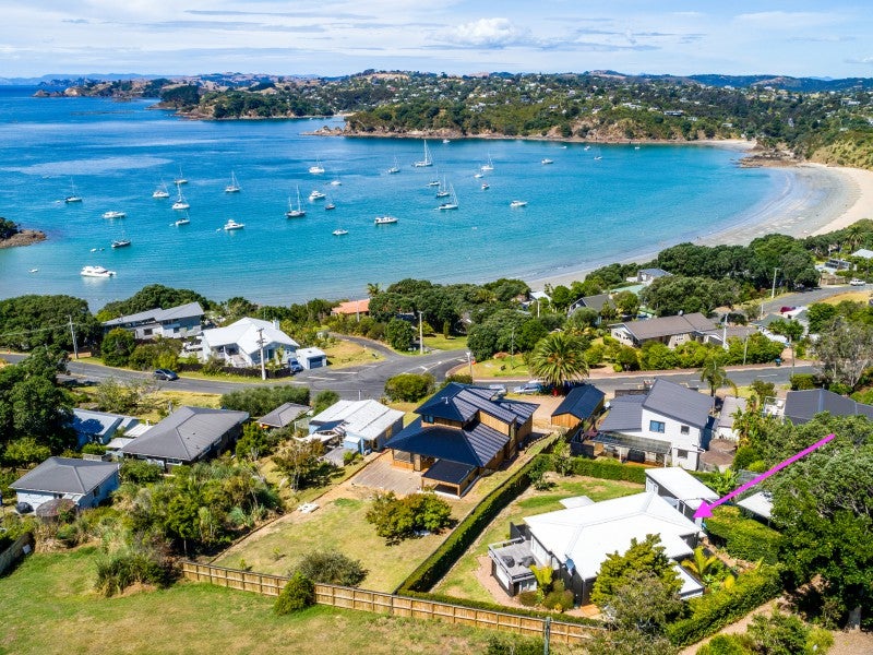 56 Tiri Road, Oneroa, Waiheke Island - Carousel 20