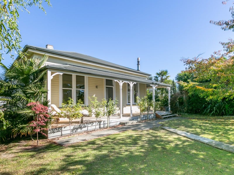 143 Longlands Road West, Longlands, Hastings - Carousel 1