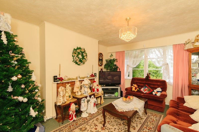 2/94 Copeland Street, Epuni, Lower Hutt - Carousel 2