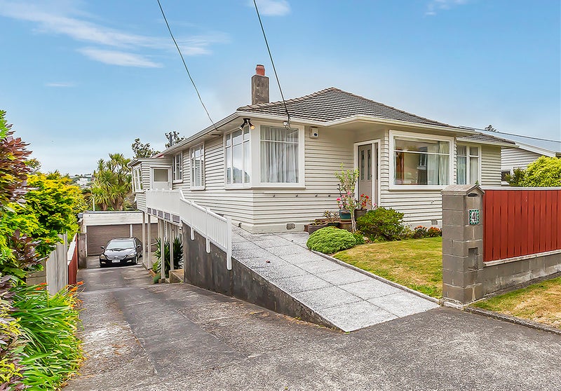 41 Beauchamp Street, Karori, Wellington - Carousel 1