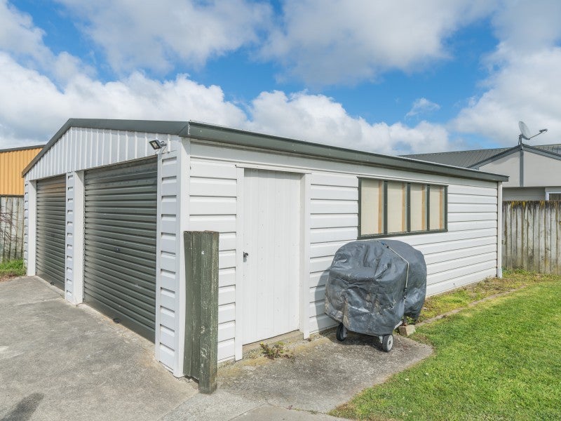 27 Charles Cross Street, Longburn, Palmerston North - Carousel 21
