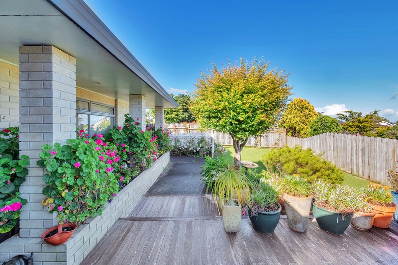 51 Wairere Road, The Gardens, Auckland - Carousel 2