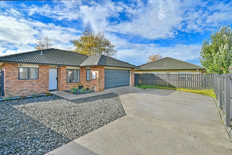 27 Wakefield Road, Favona, Auckland - Carousel 2