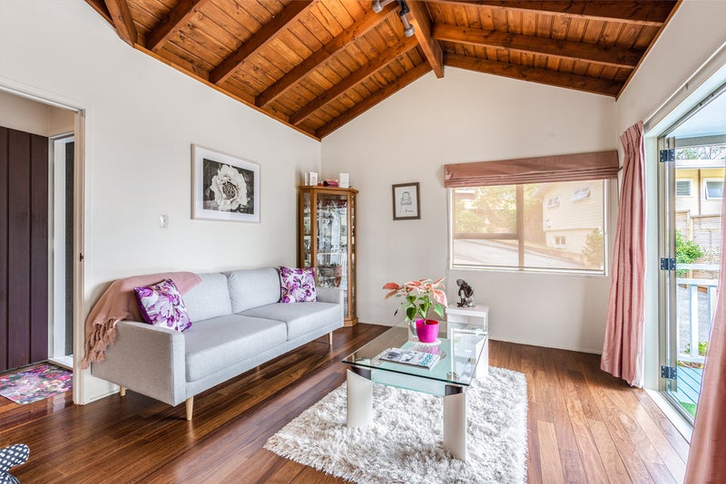 2/25 Nutsey Avenue, Northcote, Auckland - Carousel 2