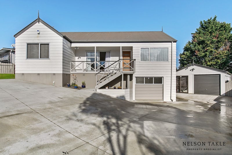 48 Moncrieff Avenue, Clendon Park, Auckland - Carousel 1