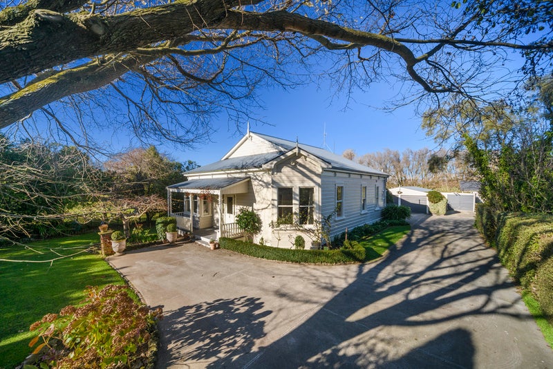 130 Newbury Line, Palmerston North - Carousel 1