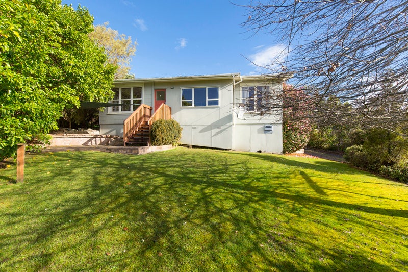 7 Holiday Road, Stanmore Bay, Whangaparaoa - Carousel 1
