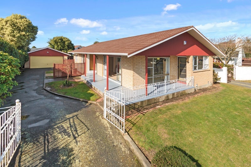6 Radbrook Street, Avonhead, Christchurch - Carousel 1
