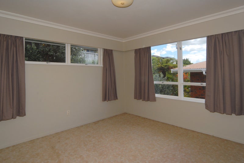 55 Freyberg Street, Otumoetai, Tauranga - Carousel 21