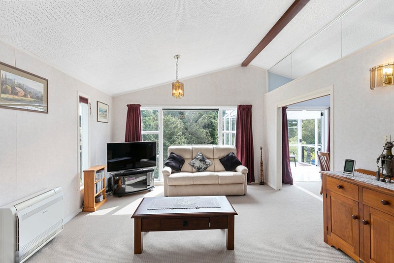 75 Helston Road, Paparangi, Wellington - Carousel 2