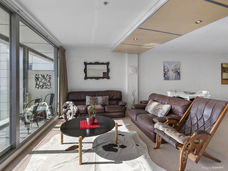 48/72 Tory Street, Te Aro, Wellington - Carousel 1