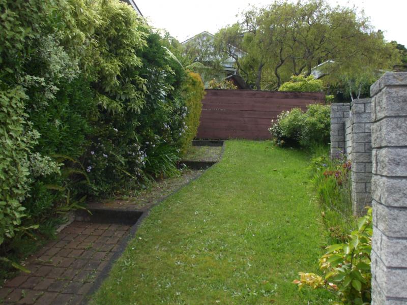 9 Summit Road, Fairfield, Lower Hutt - Carousel 20