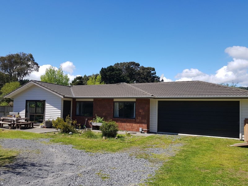 162 Matai Road, Raumati Beach, Paraparaumu - Carousel 1