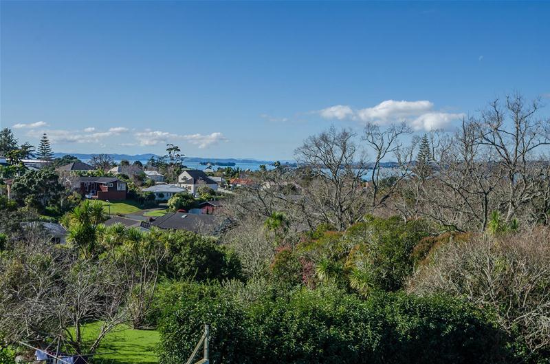 33 Glenfern Road, Mellons Bay, Auckland - Carousel 20
