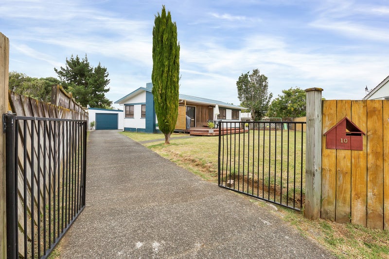 10 Garden Place, Tikipunga, Whangarei - Carousel 1