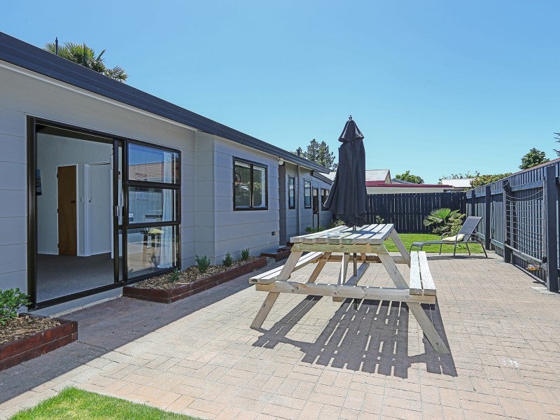 711B Whitehead Road, Saint Leonards, Hastings - Carousel 2