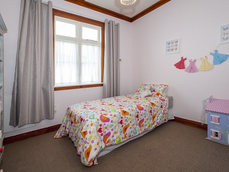 17 Lincoln Avenue, Epuni, Lower Hutt - Carousel 20