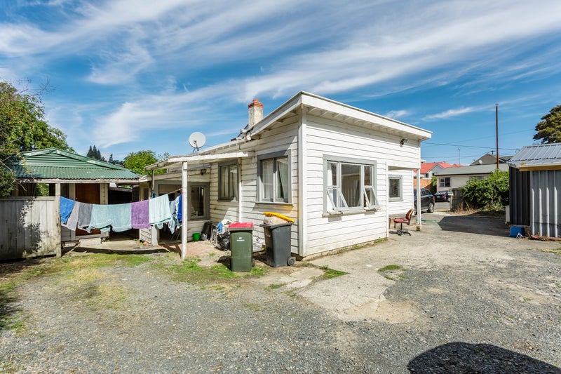 38 Carlyle Street, North East Valley, Dunedin - Carousel 2