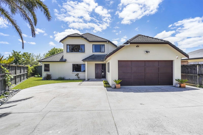 6 Thistlewood Avenue, Hamilton East, Hamilton - Carousel 1