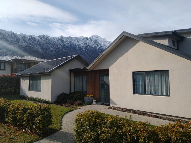 13 Copper Beech Avenue, Frankton, Queenstown - Carousel 2