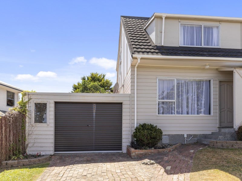 55A Cypress Drive, Maungaraki, Lower Hutt - Carousel 16