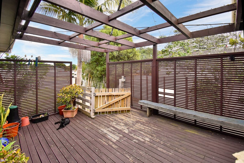 4 Adel Place, Weymouth, Auckland - Carousel 2