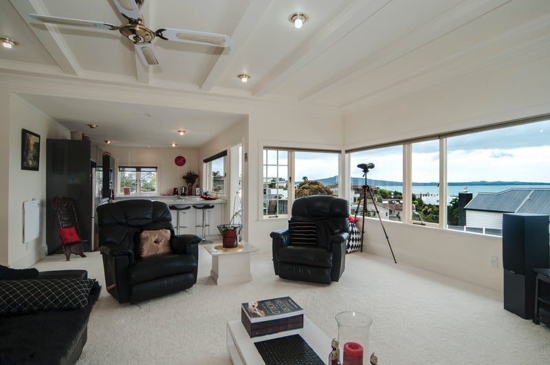 3/70 Kohimarama Road, Kohimarama, Auckland - Carousel 1