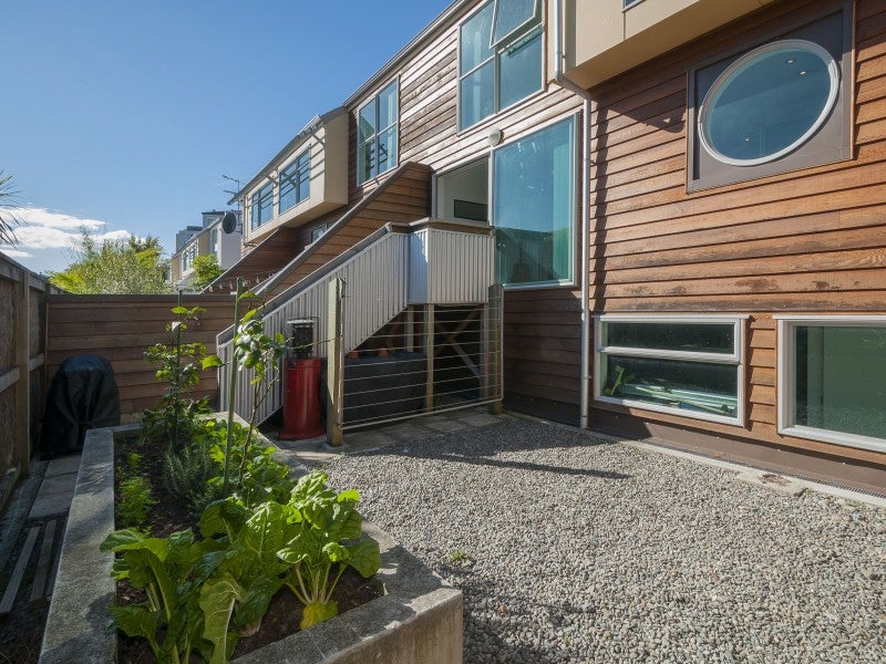 2B/10 Park Avenue, Epuni, Lower Hutt - Carousel 2