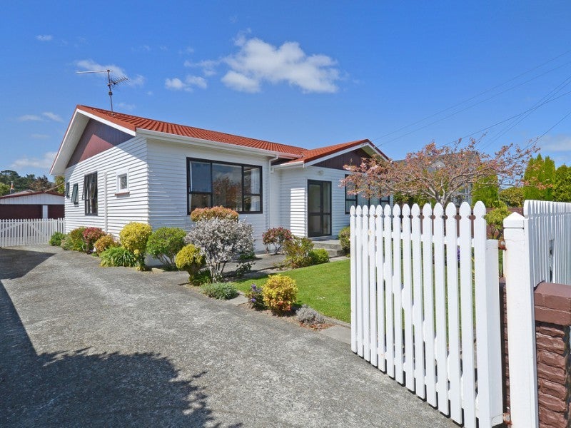 96 William Street, Petone, Lower Hutt - Carousel 23