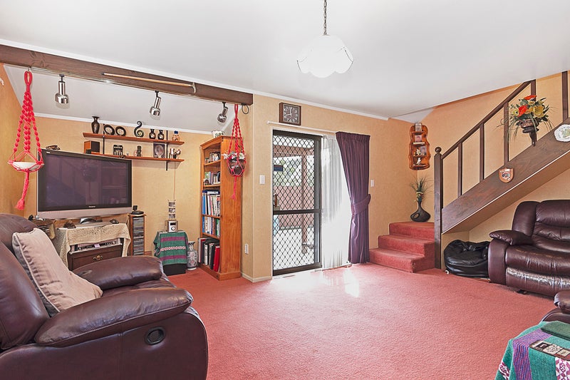 4 Jarrett Court, Roslyn, Palmerston North - Carousel 2