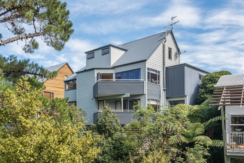 69 Waikowhai Street, Ngaio, Wellington - Carousel 20