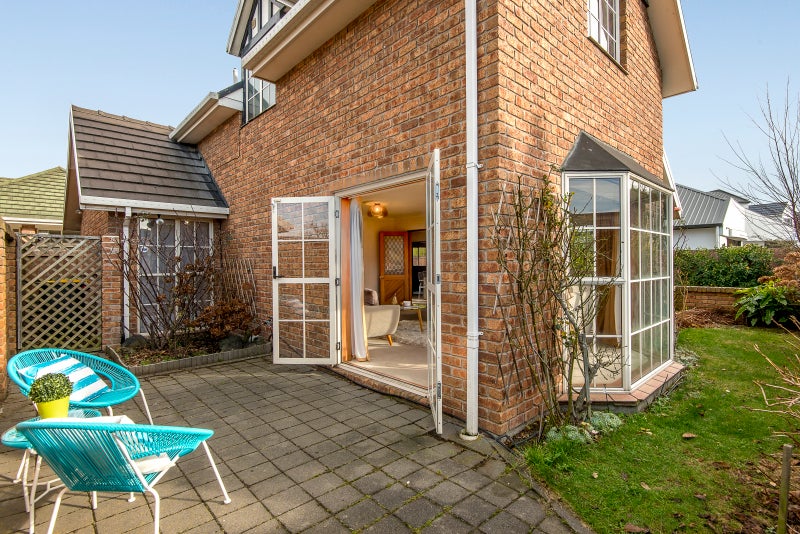 1/1 Tavistock Place, Russley, Christchurch - Carousel 12